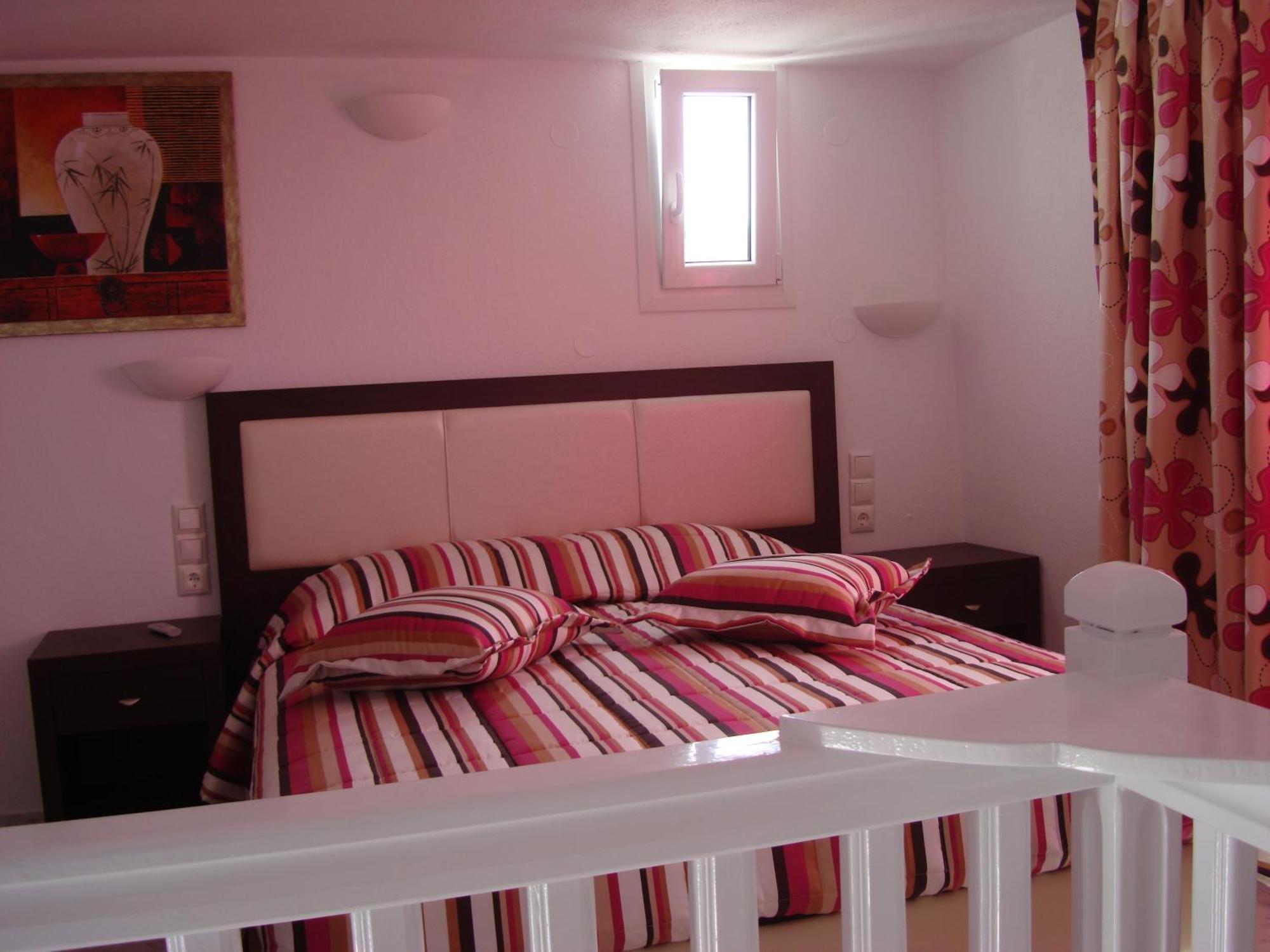 Elena Studios & Suites Ornósz Kültér fotó